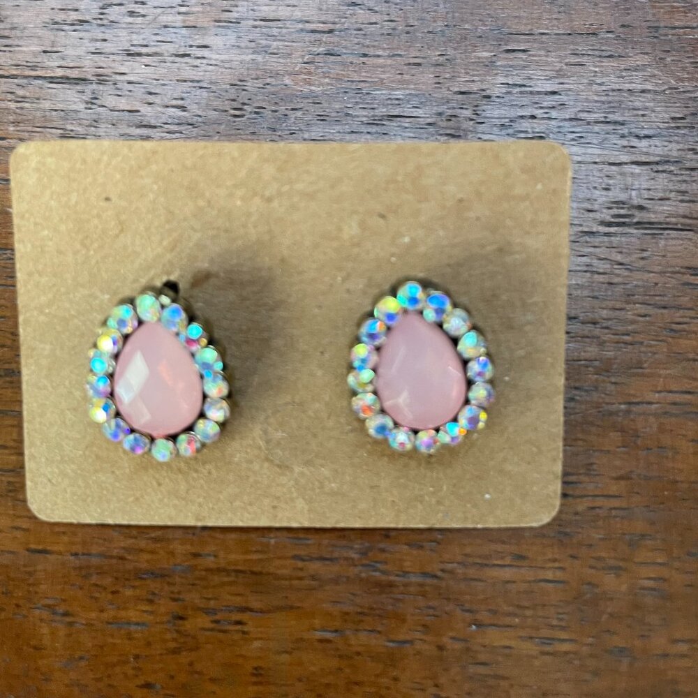 Bundle 3 for $12. Pink Faceted Teardrop Earrings